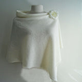 Poncho Creamy White Lambswool