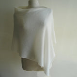 Geelong Lambswool Fine Knit Poncho Soft White